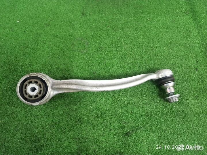 Продольный рычаг передний левый Mercedes-Benz