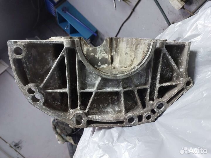 Поддон (картер)двигателя renault logan 1.6