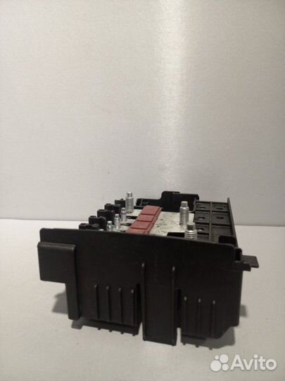 Блок предохранителей Opel Astra J хэтчбек A14NET