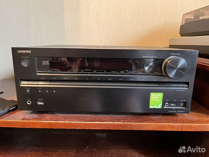 Onkyo TX-NR717 ресивер