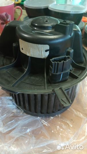 Мотор отопителя Фольксваген Джетта 6