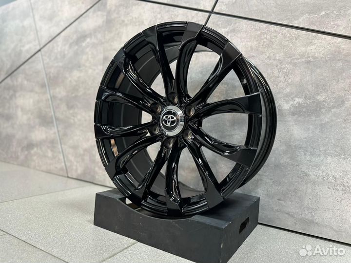 Диски литые R20 для Toyota Fortuner