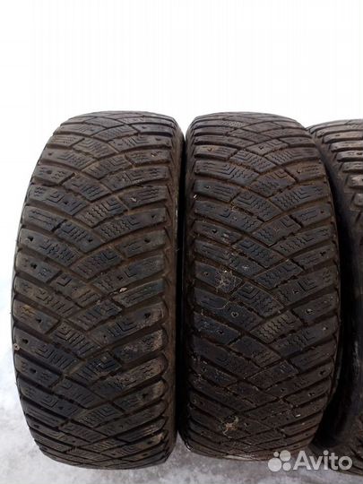 Goodyear Ultragrip Ice Arctic 185/60 R15