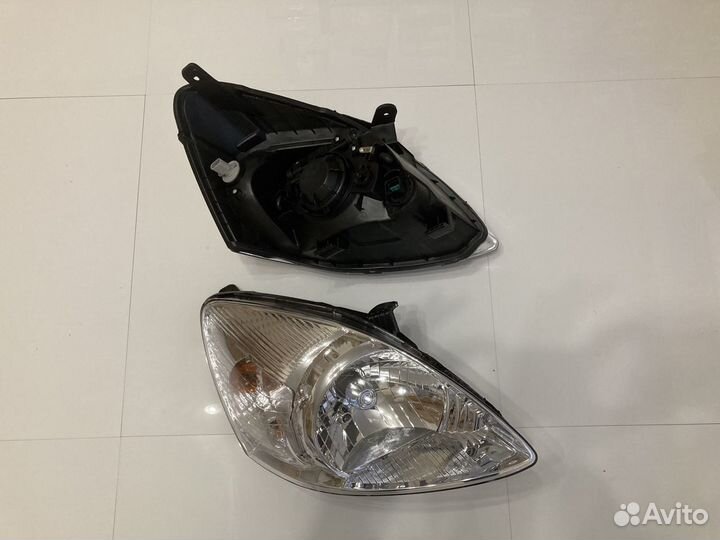 Фара (комплект) Hyundai Matrix (2008+)