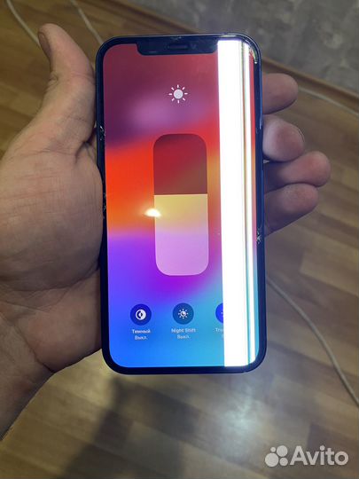 iPhone 12, 64 ГБ
