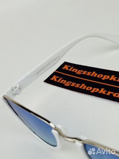 Солнцезащитные очки Miu Miu