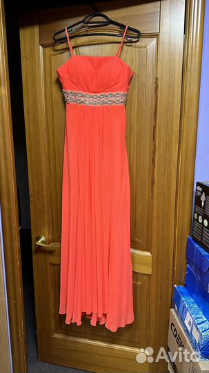 Вечернее платье в пол 42 44