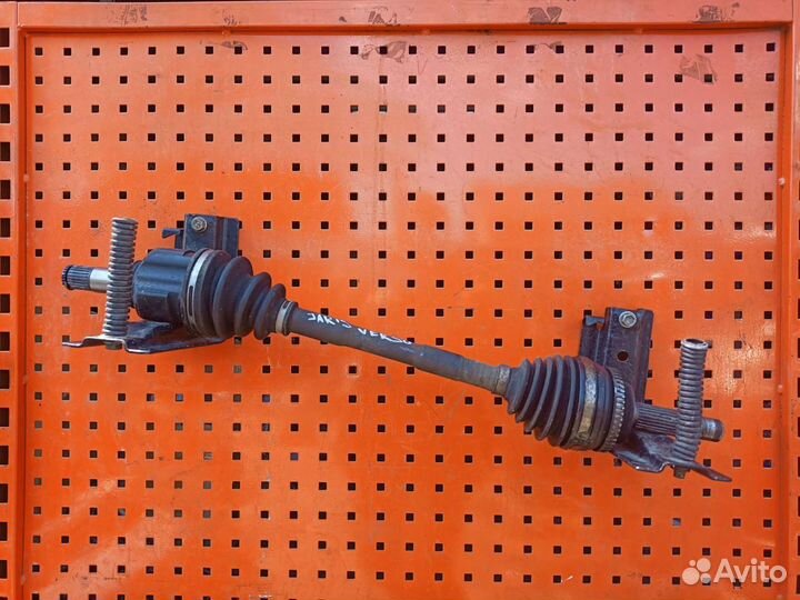 Полуось Toyota jaris verso