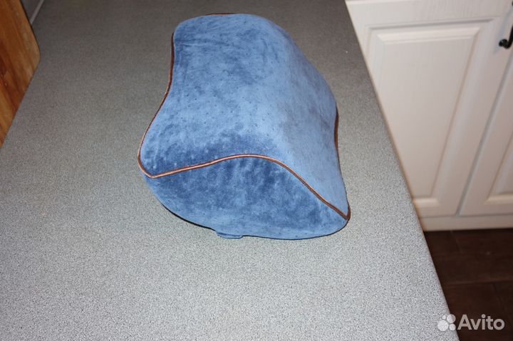 Ортопедическая подушка на спинку кресла