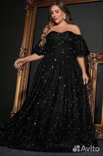 Платье в пайетках черное