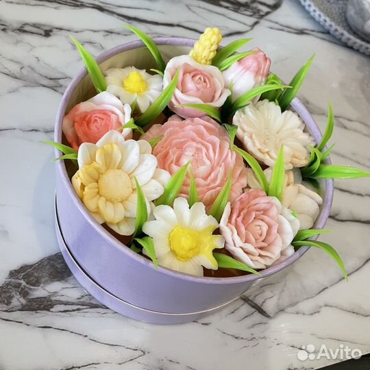 Мыло,свечки