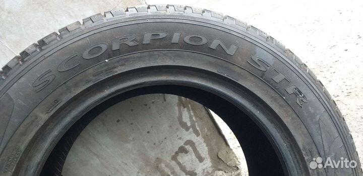 Pirelli Scorpion STR 275/55 R17
