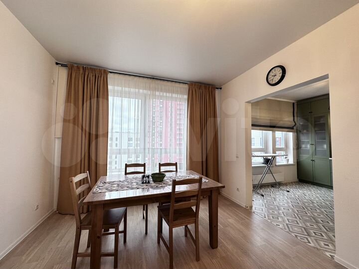 2-к. квартира, 93 м², 15/15 эт.