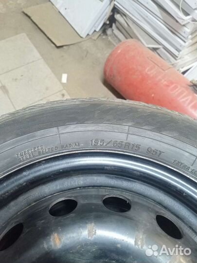 Yokohama IceGuard Stud IG65 195/65 R15 98T