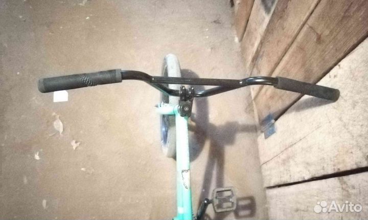 Трюковой велосипед bmx