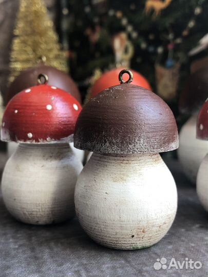 Деревянные грибочки