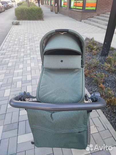 Коляска люлька roan