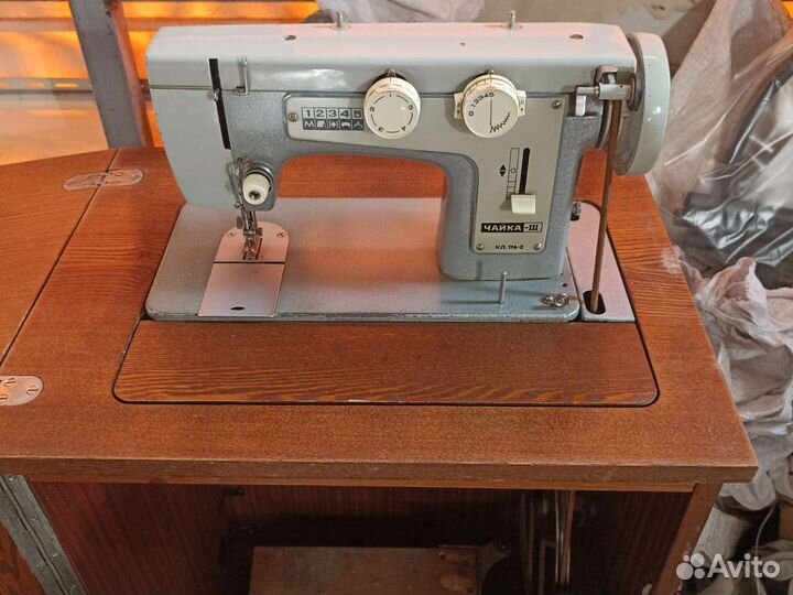 Швейная машина Чайка 3