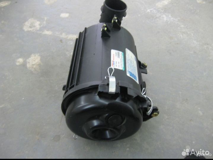 Корпус воздушного фильтра Toyota heis