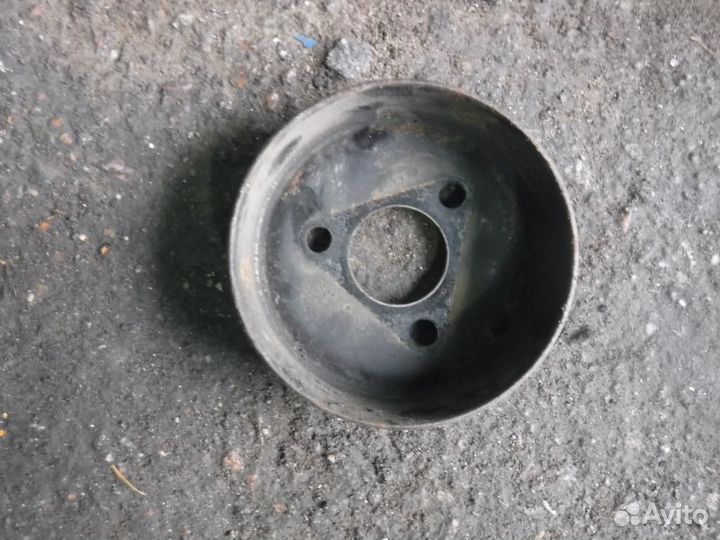 Шкив водяного насоса (помпы) Focus 2 дорест