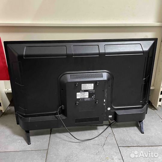 Телевизор Dexp H32F7000K (Рассрочка / В2)