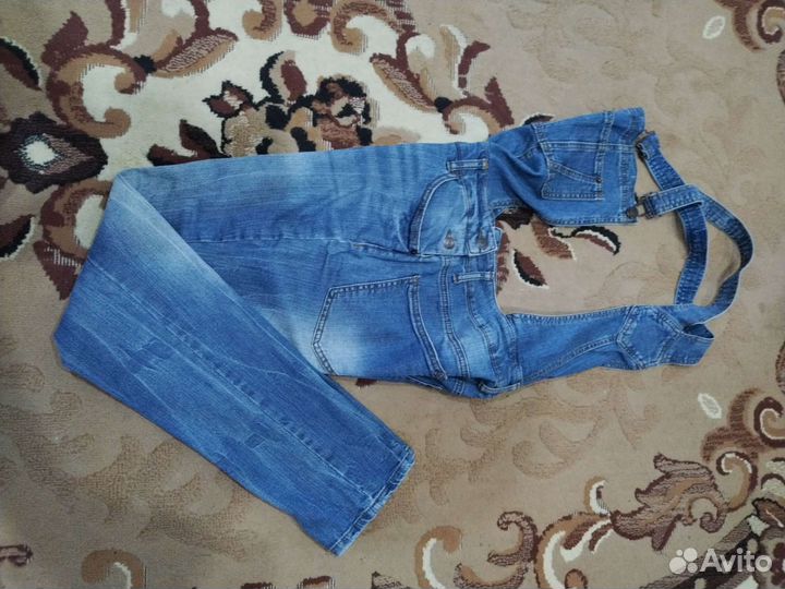 Джинсовый комбинезон