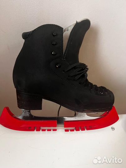 Коньки для Фигурного катания черные 235 размер
