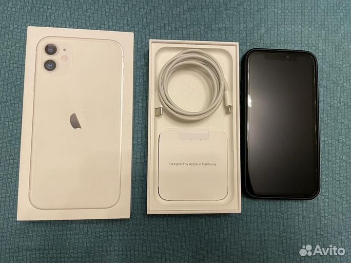 iPhone 11, 64 ГБ