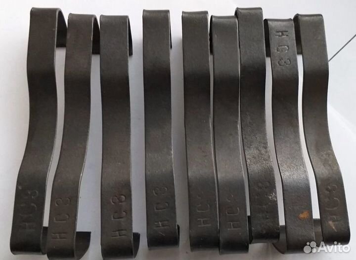 9 зажимов СССР для крышек многоразового