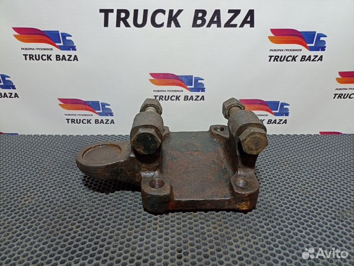 Кронштейн пневморессоры правый