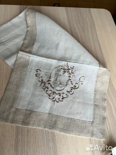 Дорожка на стол Франция