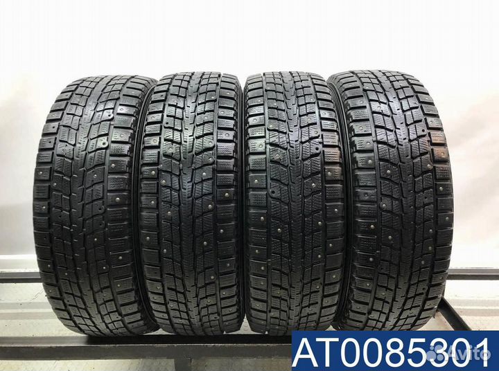Dunlop SP Winter Ice 01 215/60 R17 98V