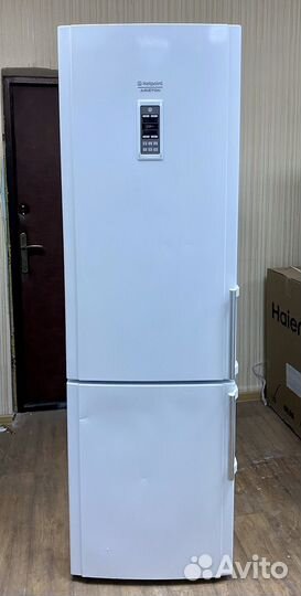 Холодильник Hotpoint Ariston 200см