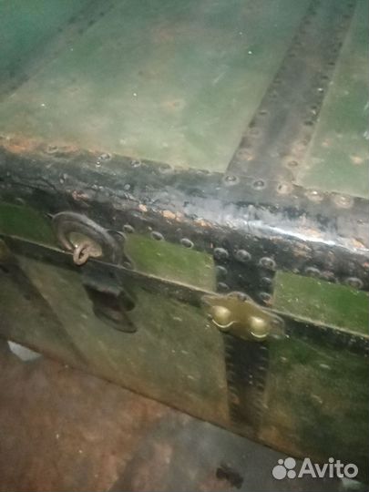 Старинный сундук