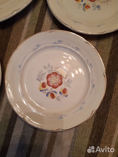 Блюда и тарелки