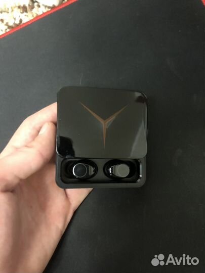 Беспроводные спортивные наушники