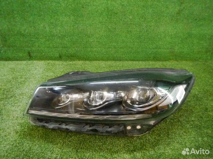 Фара левая Kia Sorento/Sorento Prime