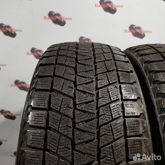 Bridgestone Blizzak DM-V1 235/55 R18
