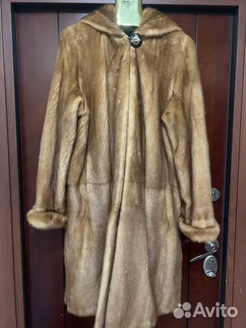 Шуба норковая с капюшоном