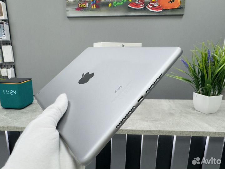 Apple iPad 6 (2018) 32gb Оригинал Space Gray