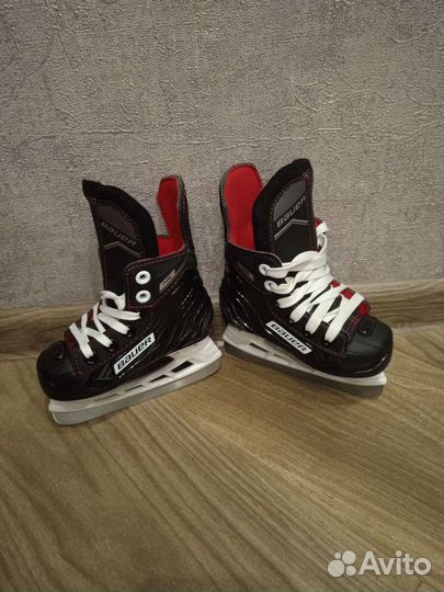 Детские хоккейные коньки bauer NS
