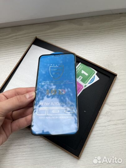 Защитное стекло на iPhone x/xs/11 pro