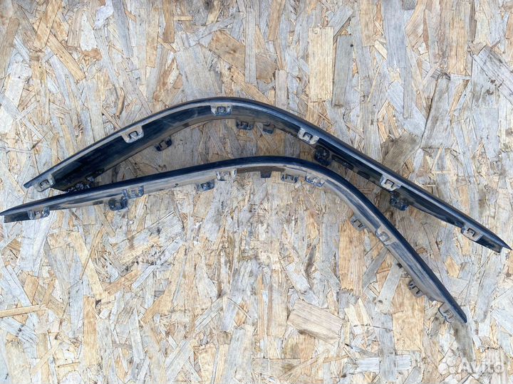 Молдинги заднего бампера Renault Symbol