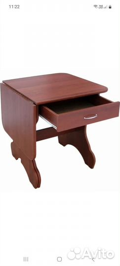 Кухонный стол