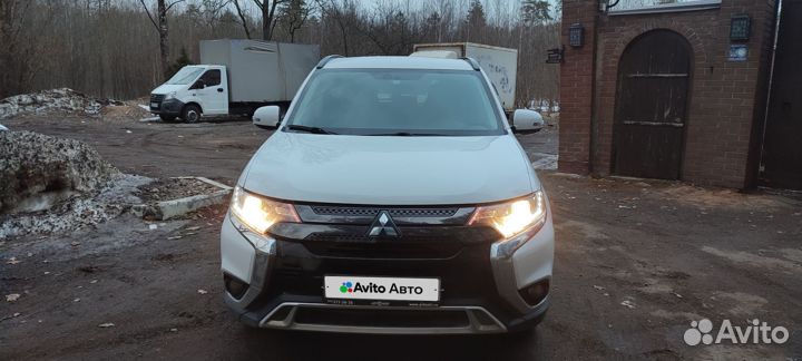 Mitsubishi Outlander 2.0 CVT, 2021, 74 000 км