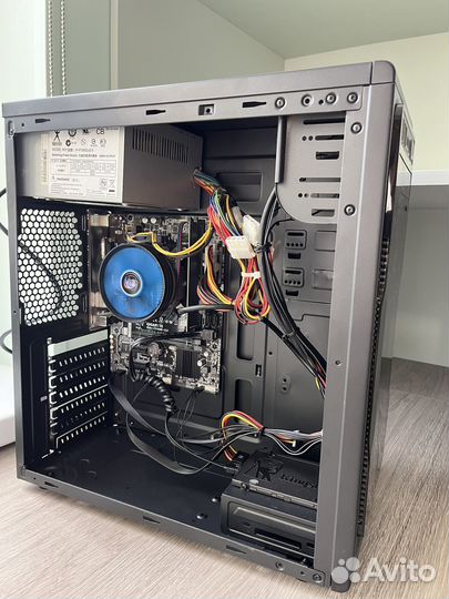 Мощный компьютер на Intel Core i3 6100