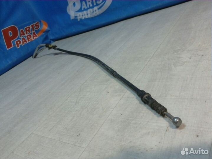 Трос стояночного тормоза Skoda Octavia A5 1Z 1.6