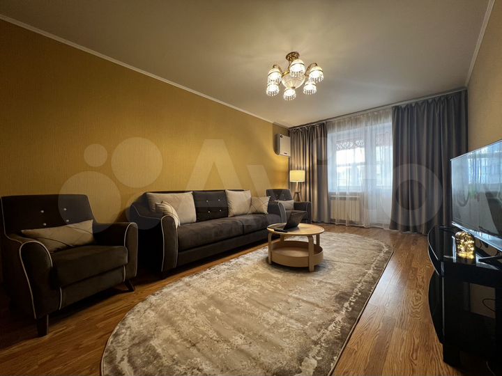 2-к. квартира, 86 м², 5/7 эт.