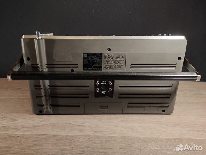 Магнитола Toshiba RT-8600S