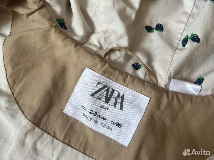 Плащ для девочки Zara 98